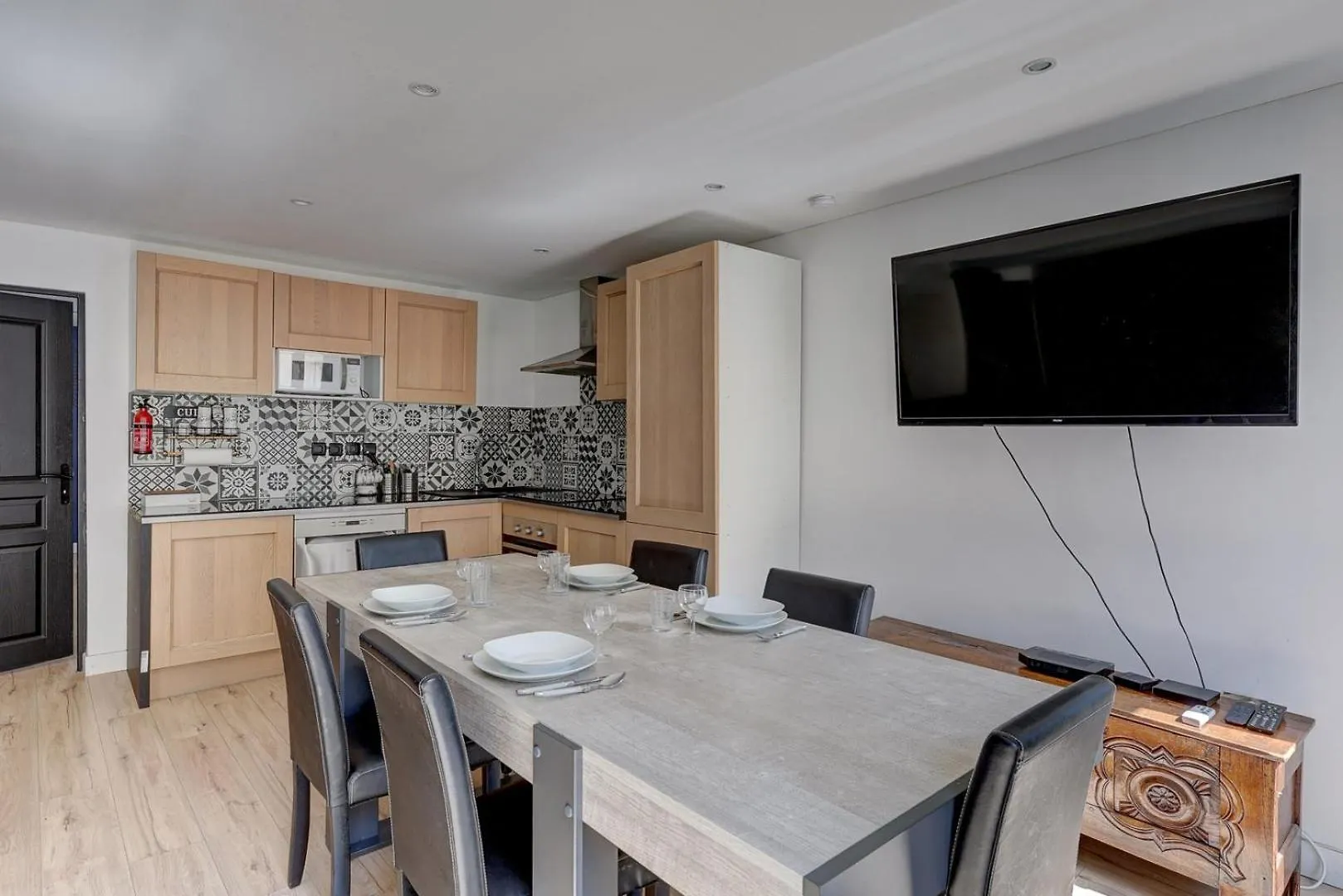 Apartment 303 Simha - Superbe A